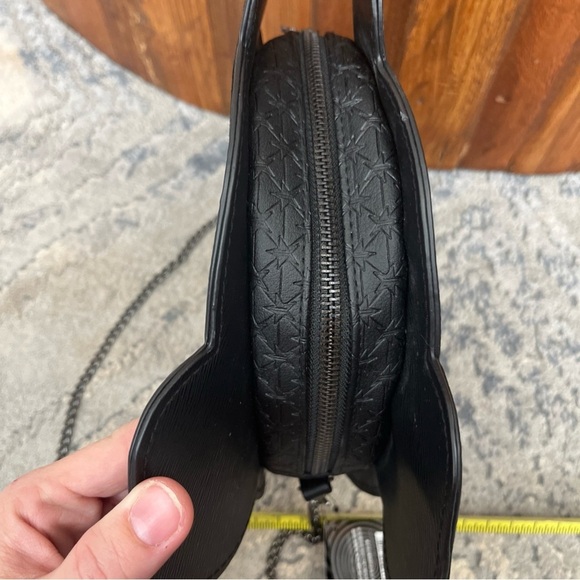 Jeffree Star X Shane Dawson Black Pig Cross Body Purse with Chain Strap - Picture 7 of 11